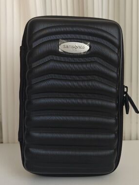 NEW Samsonite HNA Airlines Black Makeup/Grooming/ Toiletry /Travel Case